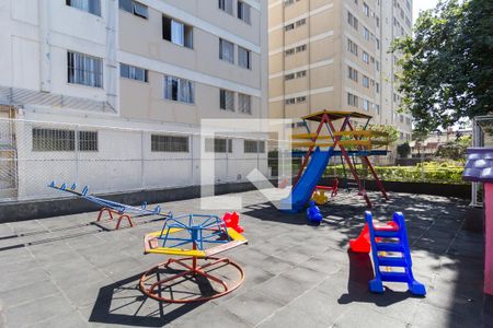 Apartamento para alugar com 70m², 2 quartos e 1 vaga Apartamento para alugar com 70m², 2 quartos e 1 vagaÁrea Comum - Playground