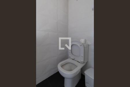 Lavabo de apartamento para alugar com 2 quartos, 70m² em Parque Paineiras, São Paulo