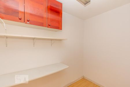 Apartamento para alugar com 104m², 3 quartos e 2 vagas Apartamento para alugar com 104m², 3 quartos e 2 vagasQuarto de Serviço