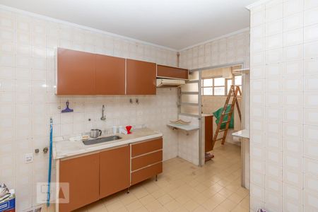 Apartamento para alugar com 104m², 3 quartos e 2 vagas Apartamento para alugar com 104m², 3 quartos e 2 vagasCozinha
