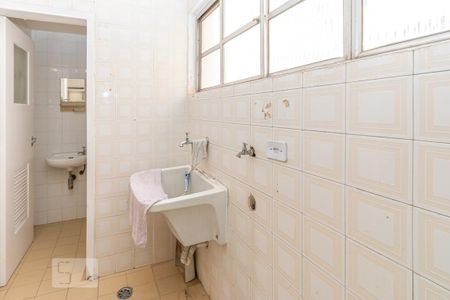 Apartamento para alugar com 104m², 3 quartos e 2 vagas Apartamento para alugar com 104m², 3 quartos e 2 vagasLavanderia