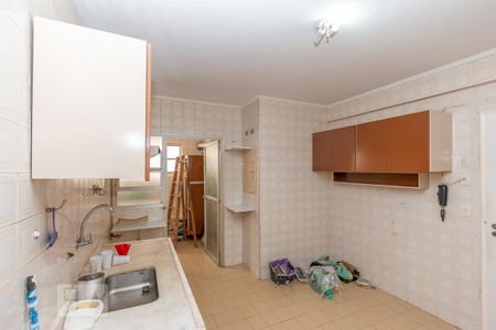 Apartamento para alugar com 104m², 3 quartos e 2 vagas Apartamento para alugar com 104m², 3 quartos e 2 vagasCozinha