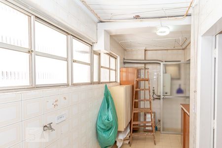 Apartamento para alugar com 104m², 3 quartos e 2 vagas Apartamento para alugar com 104m², 3 quartos e 2 vagasLavanderia