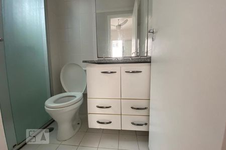 Apartamento à venda com 67m², 3 quartos e 2 vagas Apartamento à venda com 67m², 3 quartos e 2 vagasBanheiro da Suíte