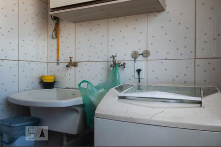 Apartamento para alugar com 60m², 2 quartos e 1 vagaÁrea de Serviço