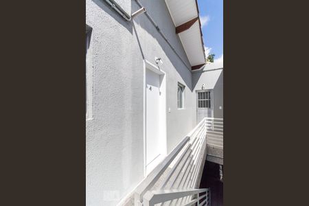 Casa para alugar com 40m², 1 quarto e sem vaga Casa para alugar com 40m², 1 quarto e sem vagaEntrada