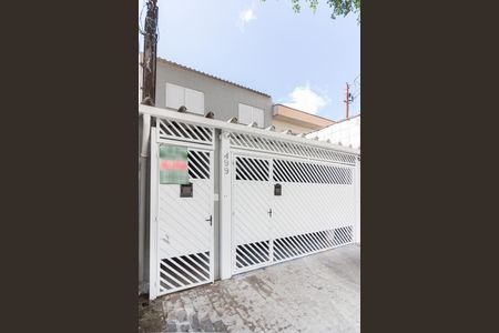 Casa para alugar com 40m², 1 quarto e sem vaga Casa para alugar com 40m², 1 quarto e sem vagaFachada