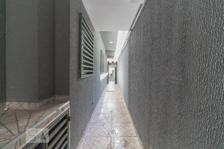 Casa para alugar com 40m², 1 quarto e sem vaga Casa para alugar com 40m², 1 quarto e sem vagaEntrada