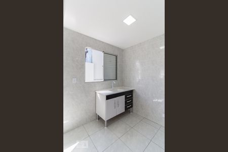 Casa para alugar com 40m², 1 quarto e sem vaga Casa para alugar com 40m², 1 quarto e sem vagaCozinha