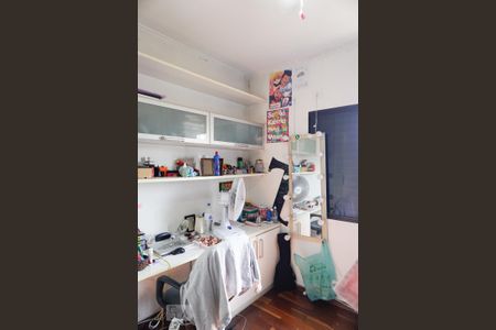 Casa à venda com 273m², 3 quartos e 2 vagasQuarto 1