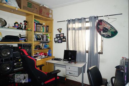 Casa à venda com 273m², 3 quartos e 2 vagasSala de TV