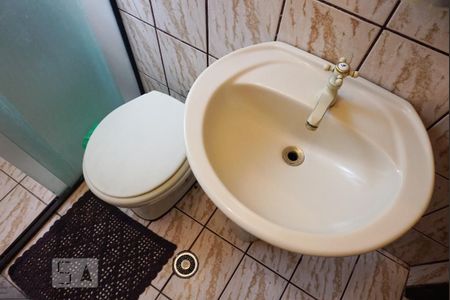 Casa à venda com 273m², 3 quartos e 2 vagasBanheiro da Cozinha