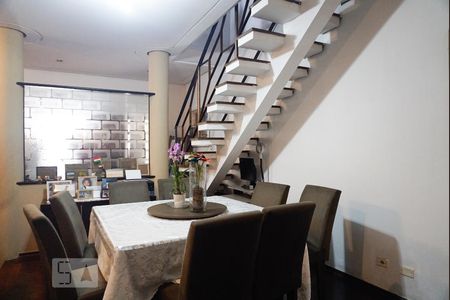 Casa à venda com 3 quartos, 273m² em Vila São Geraldo, São Paulo