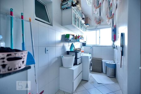 Apartamento à venda com 98m², 2 quartos e 2 vagasÁrea de Serviço