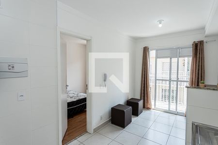 Sala/Cozinha de apartamento para alugar com 1 quarto, 30m² em Vila Palmeiras, São Paulo