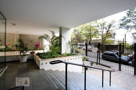 Apartamento para alugar com 90m², 3 quartos e 1 vagaEntrada