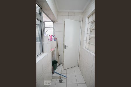 Apartamento à venda com 67m², 2 quartos e sem vagaArea de serviço