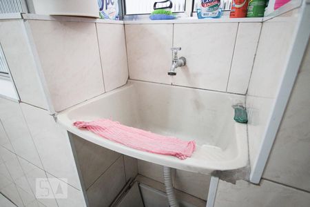 Apartamento à venda com 67m², 2 quartos e sem vagaArea de serviço