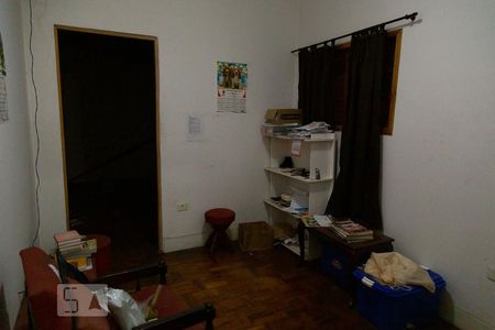 Casa à venda com 285m², 4 quartos e 1 vagaQuarto 2 - Suíte