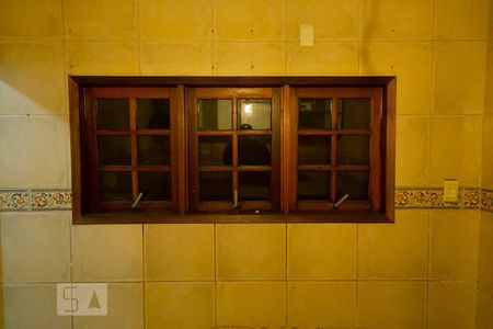 Casa à venda com 285m², 4 quartos e 1 vagaCozinha 