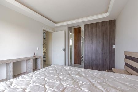 Casa para alugar com 180m², 3 quartos e 3 vagasSuíte 3