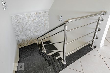 Casa para alugar com 180m², 3 quartos e 3 vagasEscadas do Ático