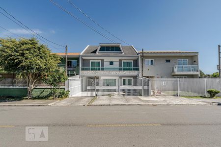 Casa para alugar com 180m², 3 quartos e 3 vagasFachada