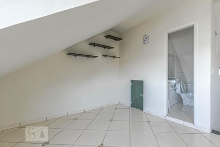Casa para alugar com 180m², 3 quartos e 3 vagasÁtico