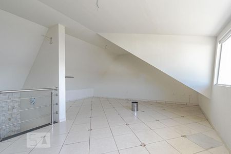 Casa para alugar com 180m², 3 quartos e 3 vagasÁtico