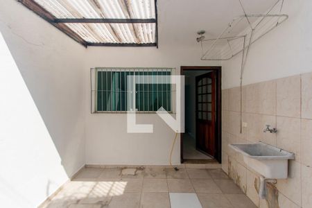 Casa à venda com 100m², 2 quartos e 1 vagaÁrea de Serviço
