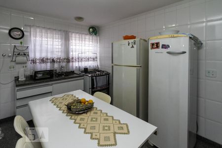 Casa à venda com 153m², 2 quartos e 3 vagasCozinha