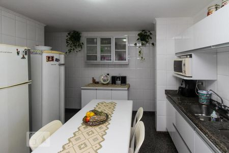 Casa à venda com 153m², 2 quartos e 3 vagasCozinha