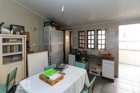 Casa à venda com 153m², 2 quartos e 3 vagasEdícula