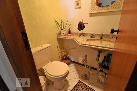 Apartamento à venda com 105m², 3 quartos e 2 vagasLavabo