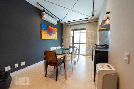 Sala de apartamento para alugar com 2 quartos, 85m² em Leblon, Rio de Janeiro