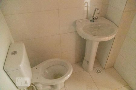 Apartamento para alugar com 40m², 2 quartos e 1 vaga Apartamento para alugar com 40m², 2 quartos e 1 vagaBanheiro