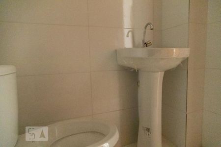 Apartamento para alugar com 40m², 2 quartos e 1 vaga Apartamento para alugar com 40m², 2 quartos e 1 vagaBanheiro