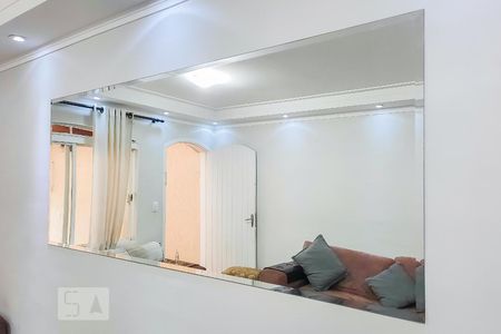Sala de casa de condomínio à venda com 3 quartos, 141m² em Vila Marchi, São Bernardo do Campo