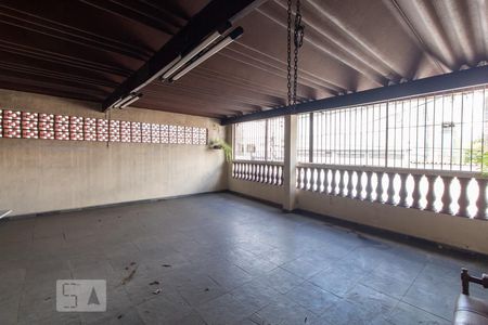 Casa à venda com 300m², 4 quartos e 4 vagasGaragem
