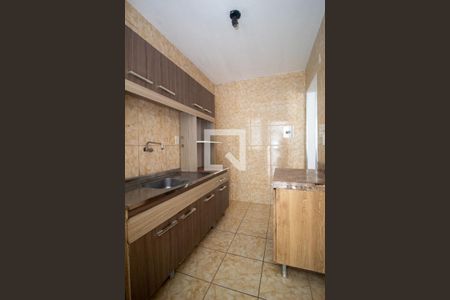 Cozinha de apartamento para alugar com 1 quarto, 43m² em Partenon, Porto Alegre