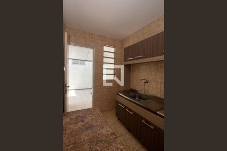 Cozinha de apartamento para alugar com 1 quarto, 43m² em Partenon, Porto Alegre