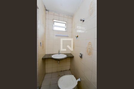Casa para alugar com 240m², 3 quartos e 2 vagasBanheiro do Quarto 1