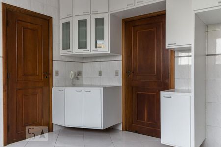 Apartamento para alugar com 273m², 4 quartos e 3 vagasCozinha