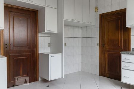 Apartamento para alugar com 273m², 4 quartos e 3 vagasCozinha