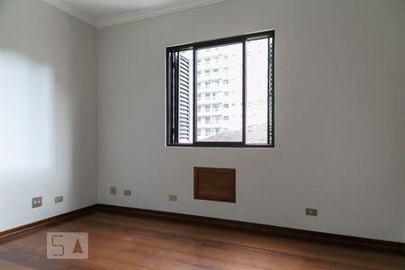 Apartamento para alugar com 273m², 4 quartos e 3 vagasQuarto