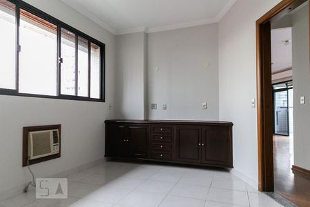 Apartamento para alugar com 273m², 4 quartos e 3 vagasCopa