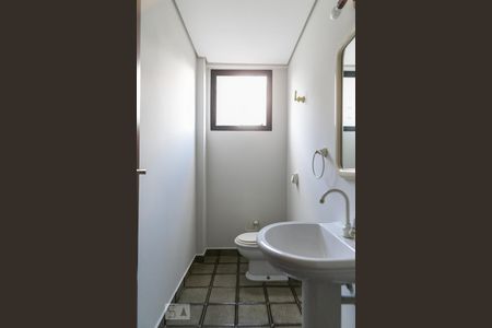 Apartamento para alugar com 273m², 4 quartos e 3 vagasLavabo