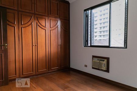 Apartamento para alugar com 273m², 4 quartos e 3 vagasQuarto 2