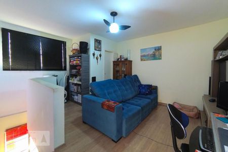 Sala de apartamento para alugar com 2 quartos, 96m² em Sarandi, Porto Alegre