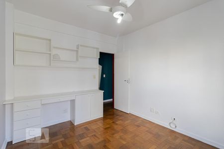 Apartamento à venda com 82m², 2 quartos e 1 vagaQuarto 2